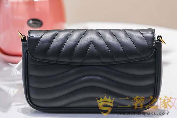 LV NEWWAVE牛皮链条包背面实拍