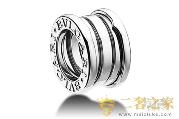 宝格丽项链真假图对比，拥有真假对比技巧购物无忧