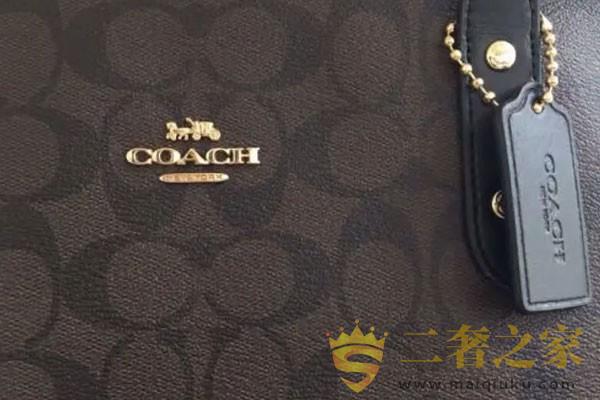 coach托特包 coach标志和图案细节