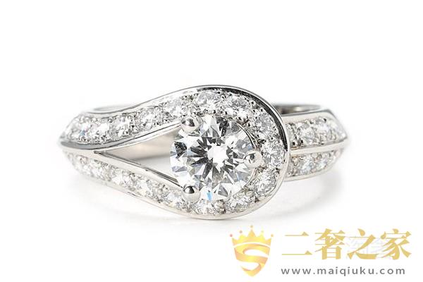 Couture单颗钻石戒指，0.30克拉的EVVS2级钻石