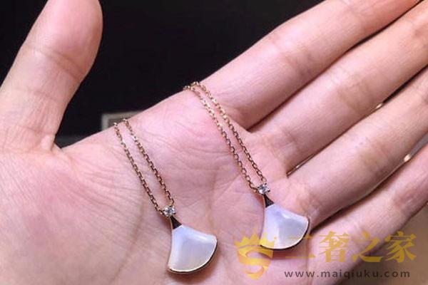 带钻款宝格丽项链真假对比