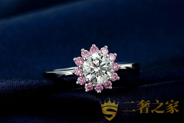 白、粉花型钻戒
