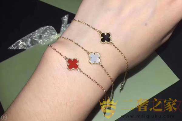 梵克雅宝四叶草手链回收多少钱