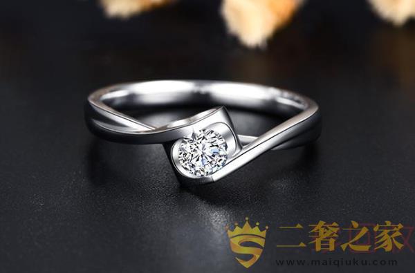 一年前买的tiffany钻戒可以卖吗