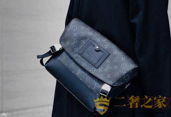 近期回收奢侈品男包二手的值钱吗