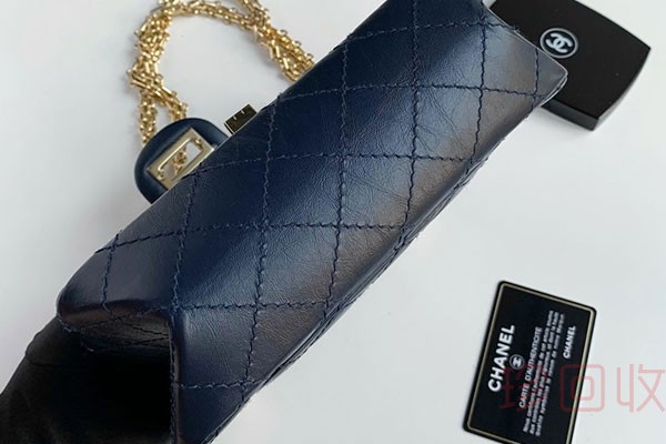 提升chanel2.55包回收二手价格从这几点入手
